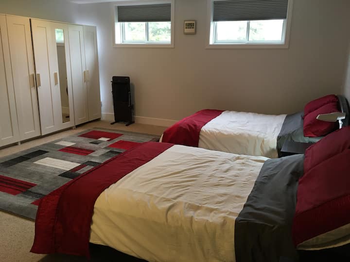 2 x  Double beds with comfortable mattress, headboard, closets and 2 firesafe windows.