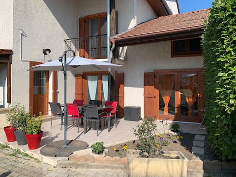 Bons-en-Chablais Cozy Village House