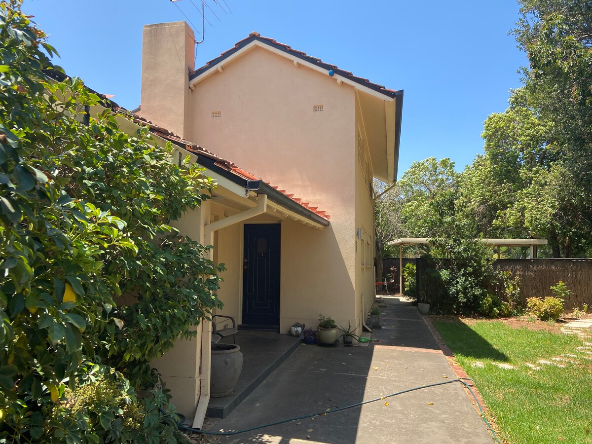 Royston Park Vacation Rentals \u0026 Homes 
