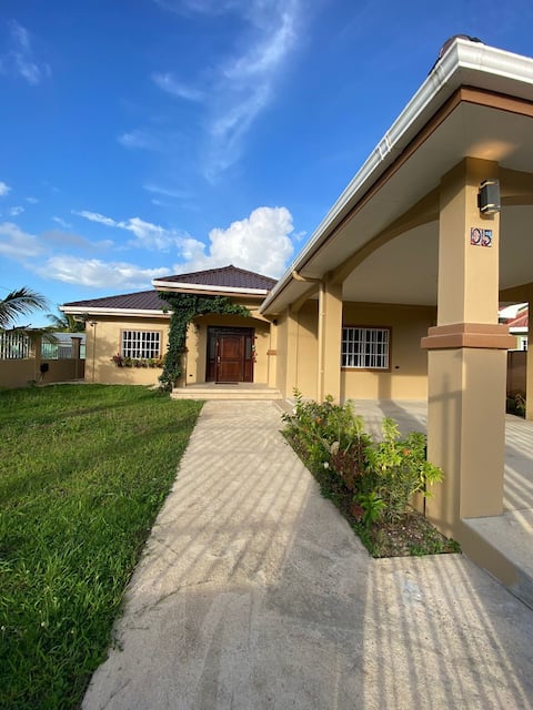 Newly spacious, 3 bedroom home, near downtown