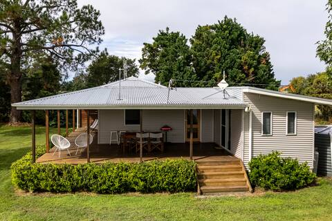 Swan Creek Cottages - Blueberry Fields