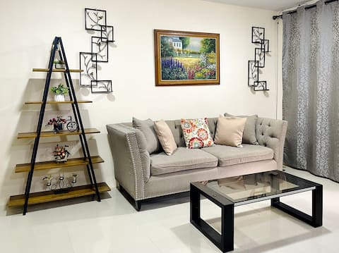 The Pad Home Angeles City | 2 bedroom cozy house
