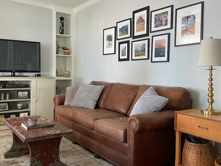 Delightful Home Away From Home - Saratoga Springs, NY
