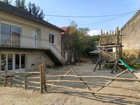Holiday home 900M FROM BEAUVAL