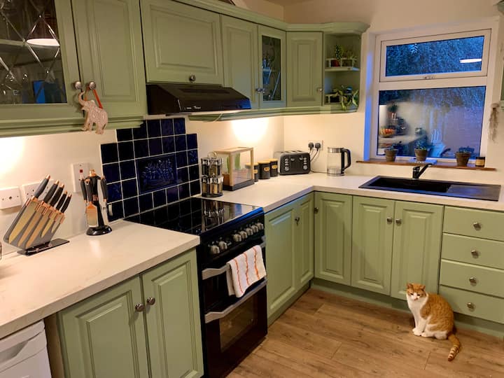 Top 21 Airbnb Vacation Rentals In Limerick, Ireland Updated 2024