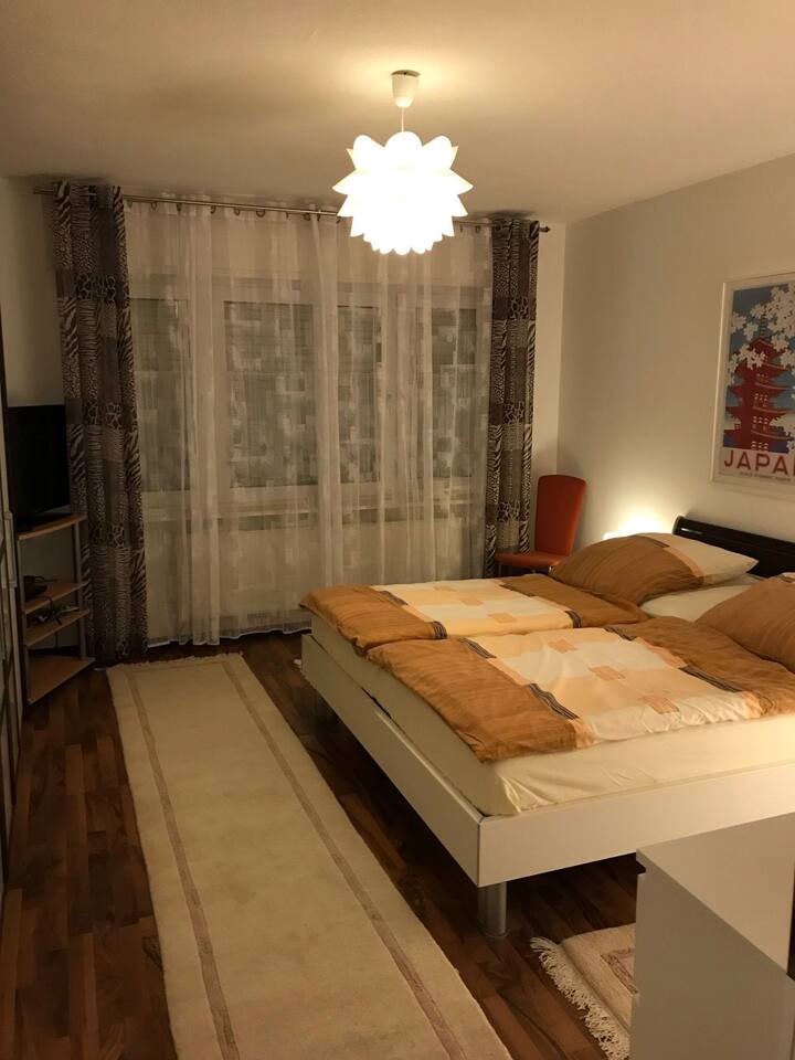 Modern 3-room apartment with private parking