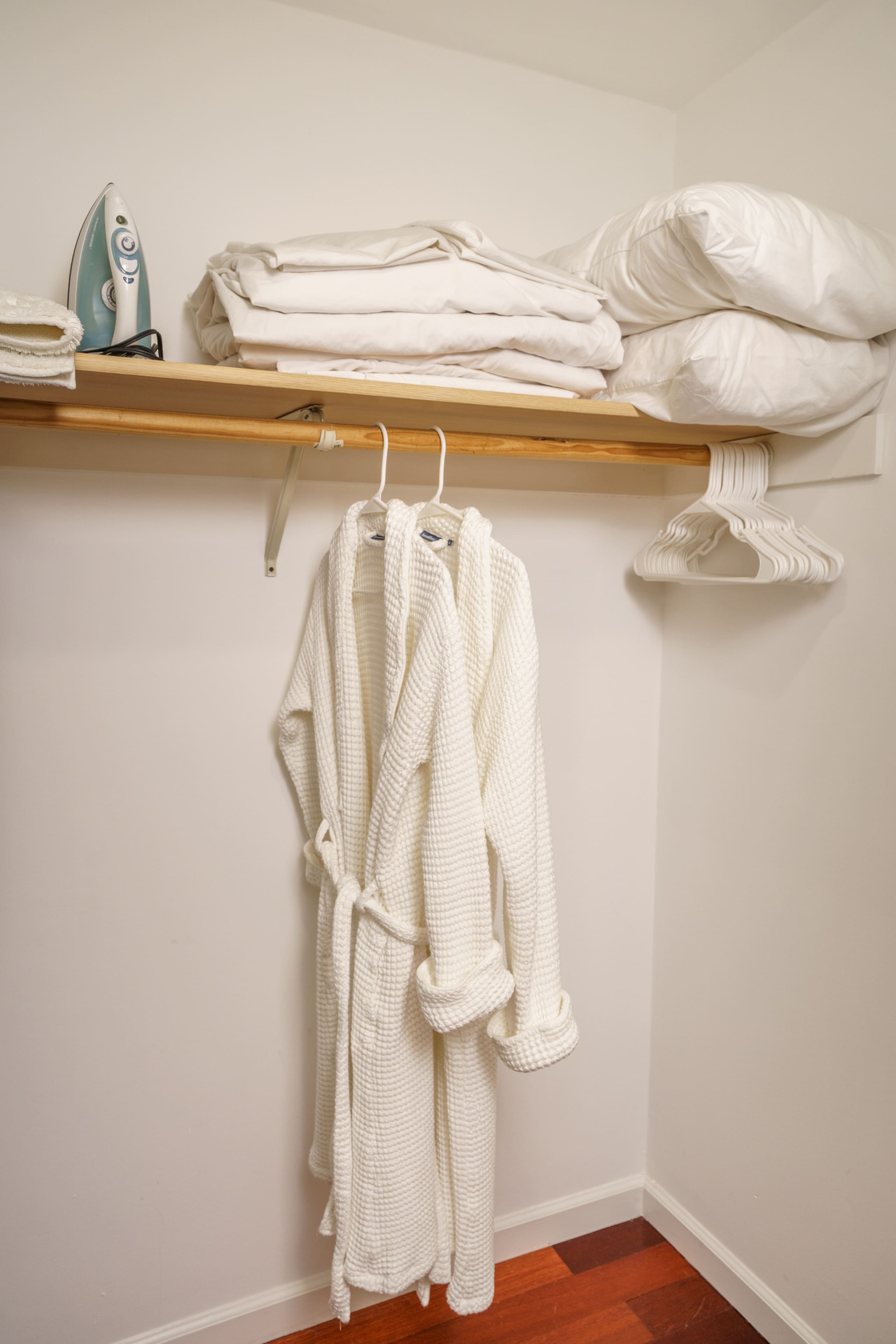 Lush 1-bedroom suite with free garage parking - Image 17
