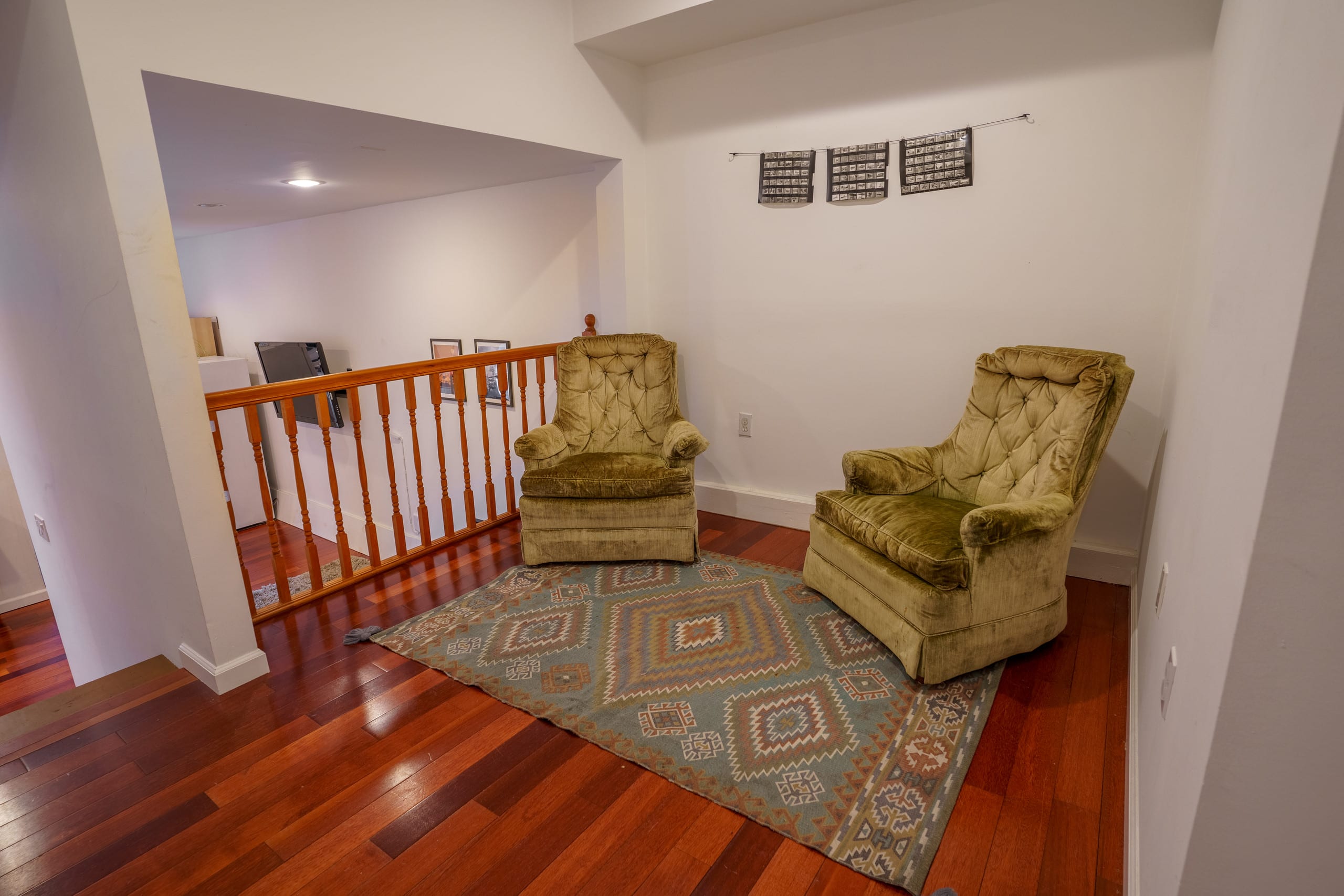 Lush 1-bedroom suite with free garage parking - Image 3