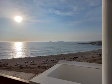 BEAUTIFUL DPTO WITH AN EXCELLENT OCEAN VIEW!!!