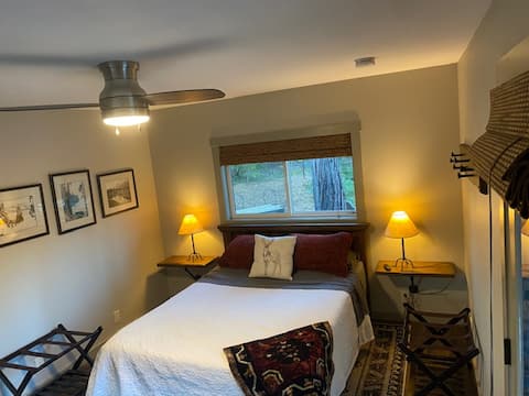 Popular Airbnb listing: Nevada City Cottage in Nevada City