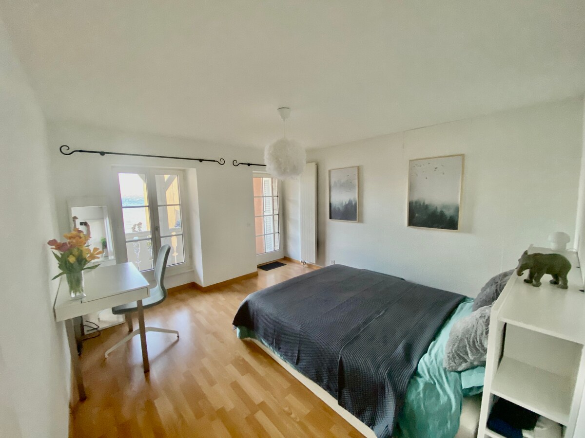 საძინებელი 1