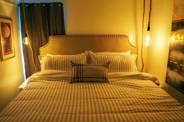 Step into a world of coziness within this Bellevue apartment's bedroom.