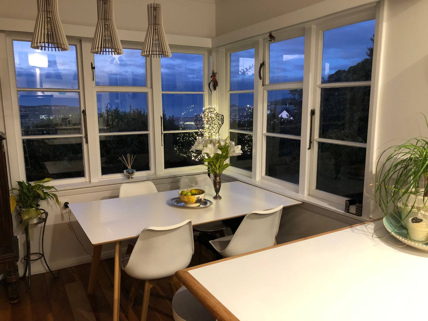 Cosy Cottage Minutes From Town 4