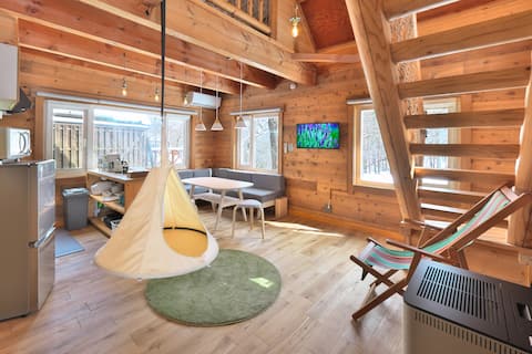 Minimalist forest house for up to 5 people T-Lodge Aone3 Piccolo