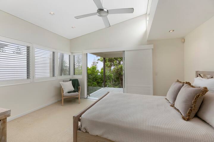 Sanctuary @ Sunshine Beach: Tranquil Private Pool gallery image 5
