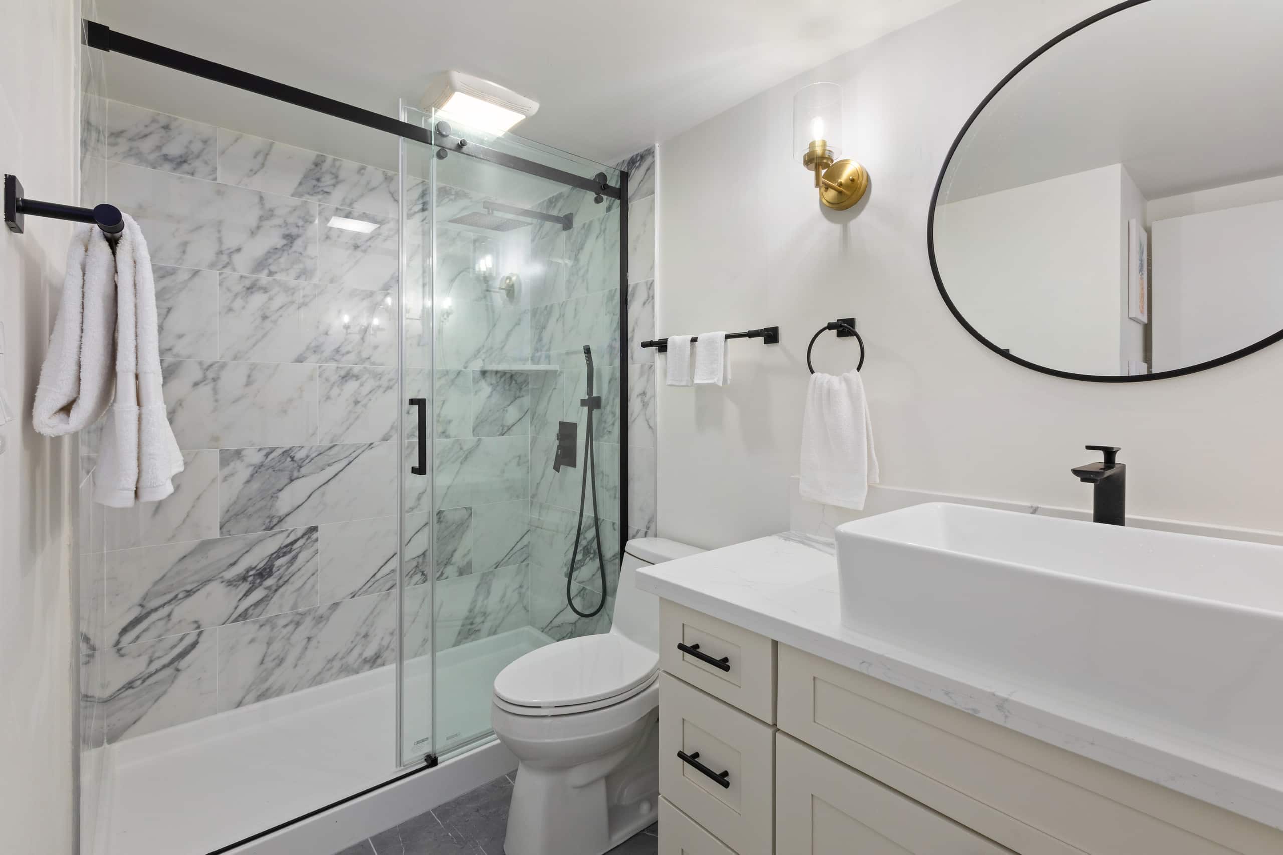 Condo in Honolulu · ★4.87 · 1 bedroom · 2 beds · 1 private bath - Image 16