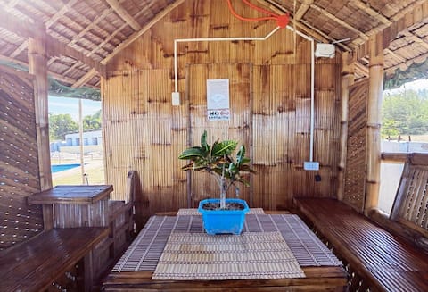 Oceanaire Glamping Resort - Aircon Kubo rental