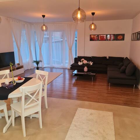 Galaxy Residence  Villa