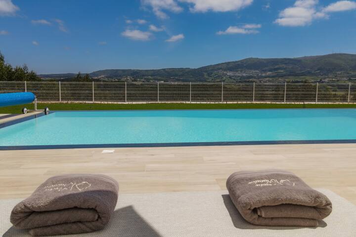 LUXUEUZE VILLA MET VERWARMD ZWEMBAD, PETANQUE gallery image 3