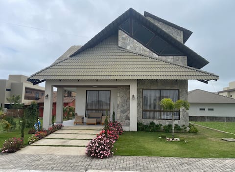 Spacious house in the condo Águas da Serra