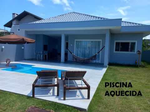GREY HOUSE, your getaway in Canto Grande