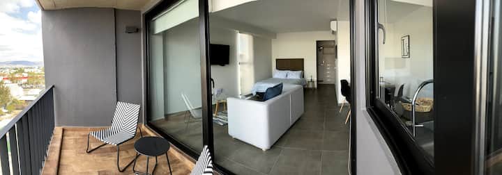 วิวห้องใต้หลังคาจากระเบียง 