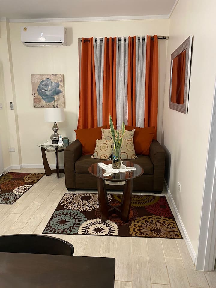 One Bedroom Ranch Place - グアム