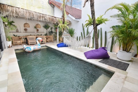 2BR Villa with Private Pool & Floating BF (6 Prs)