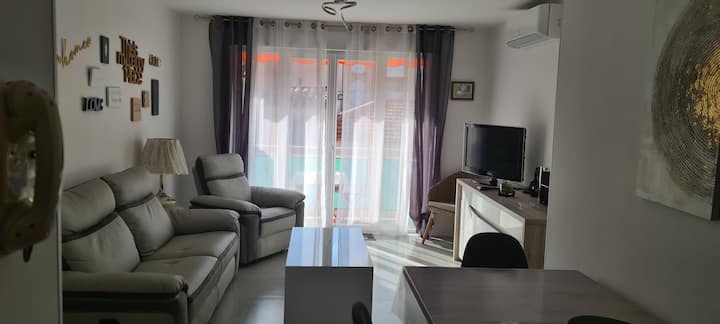 Très Bel Appartement En Hyper Centre De St Raphael - Saint-Raphaël