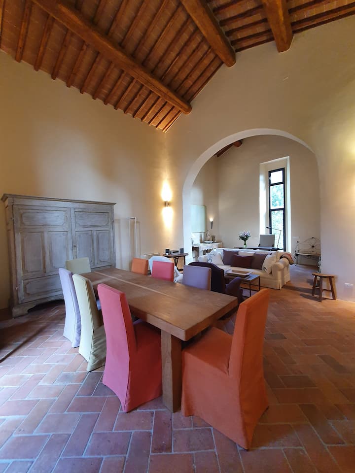 La Cappella: Old Chapel With View On Tuscan Hills - Certaldo