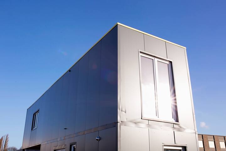 Cute and modern TinyHome (6pers) gallery image 4