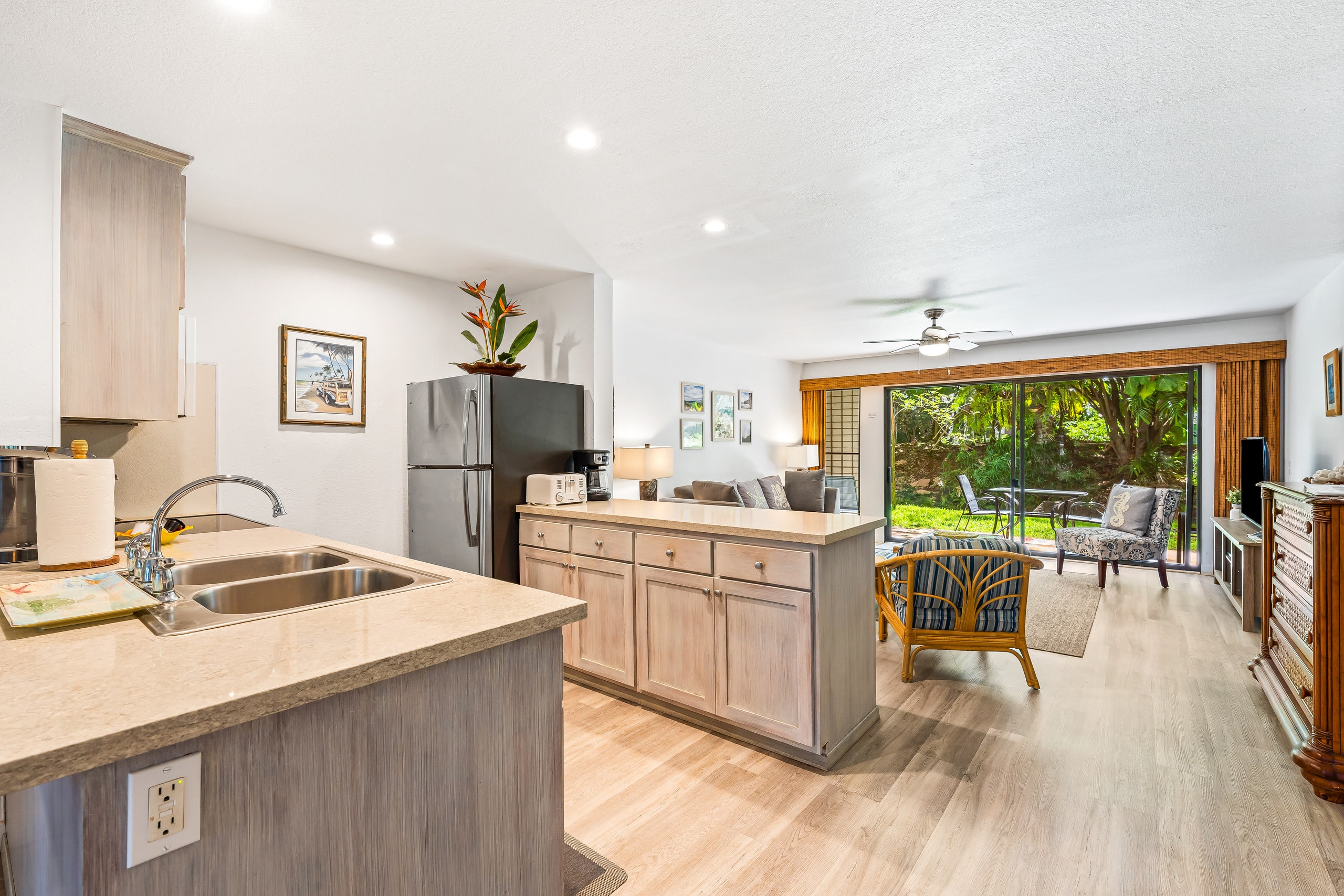 Condo in Koloa · ★4.84 · 1 bedroom · 2 beds · 1 private bath - Image 8