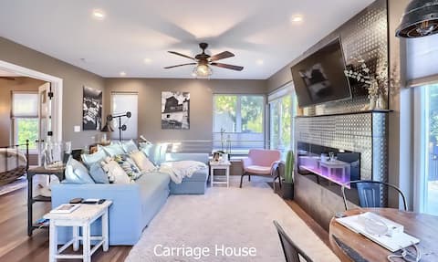 Top performing Airbnb: Adorable luxury guest house, off-street parking in Platt Park