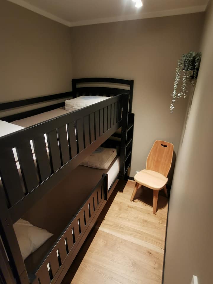 Runas para dormir con una litera