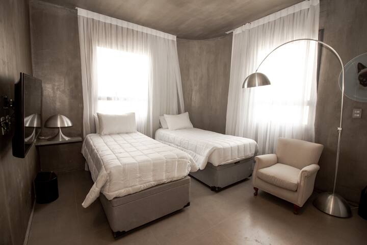 Hotel Centro 433 managed Airbnb listing 3
