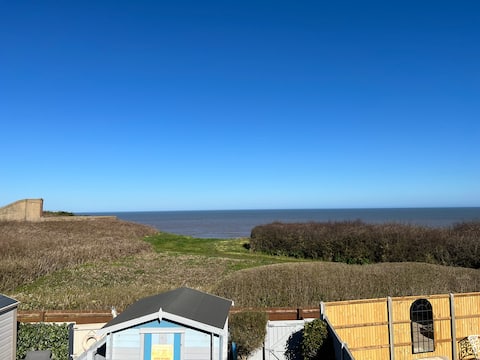 Top Airbnb: Lovely 5* upside down house with amazing sea views in Mundesley