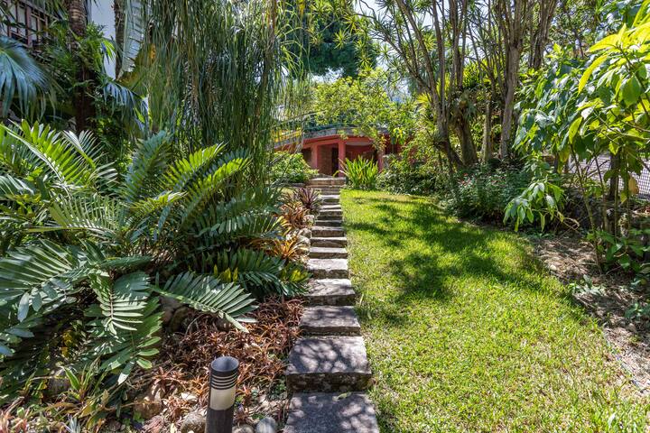 Cozy house with swimming pool gallery image 4