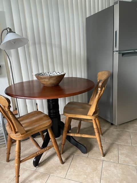 Successful Airbnb property: Berkeley Hills Bay cottage w/ loft work space in Berkeley