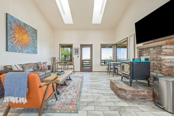 Peaceful Wine Country Retreat - Atascadero, CA