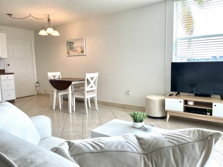 Beach Condo 3306 Condominiums for Rent in Bonita Springs, Florida