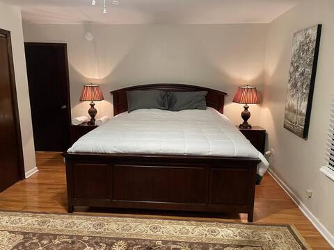 New Humble Home! - Near Great Lakes Naval Base!!