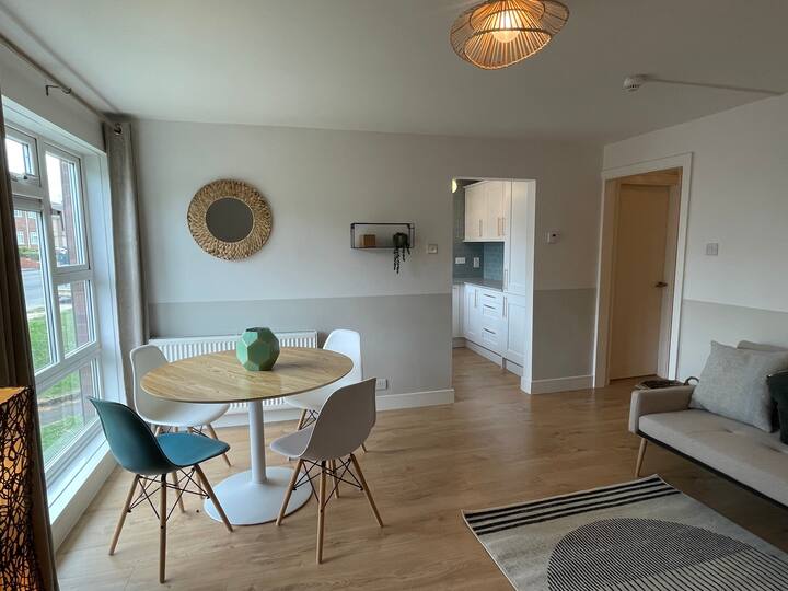 Newly renovated 1 bed apartment in High Apartments for Rent