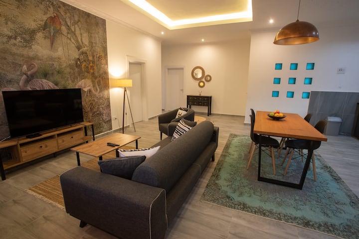 Urban Vibes - Your Home In Town - 2 Bedroom House - Lusaka