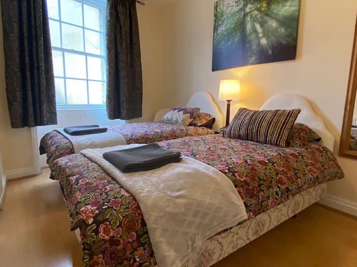 ห้องนอน 3 - เตียงเดี่ยว 2 เตียง