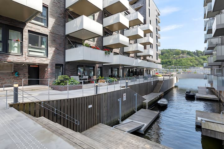 Seaside Apartment | Oslo Central | Private Patio