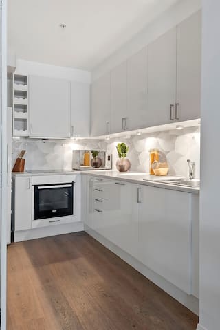 Seaside Apartment | Oslo Central | Private Patio gallery image 5