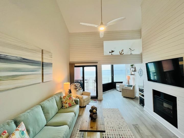 Palm Beach Oasis - Waterfront And Quiet - Gulf Breeze, FL