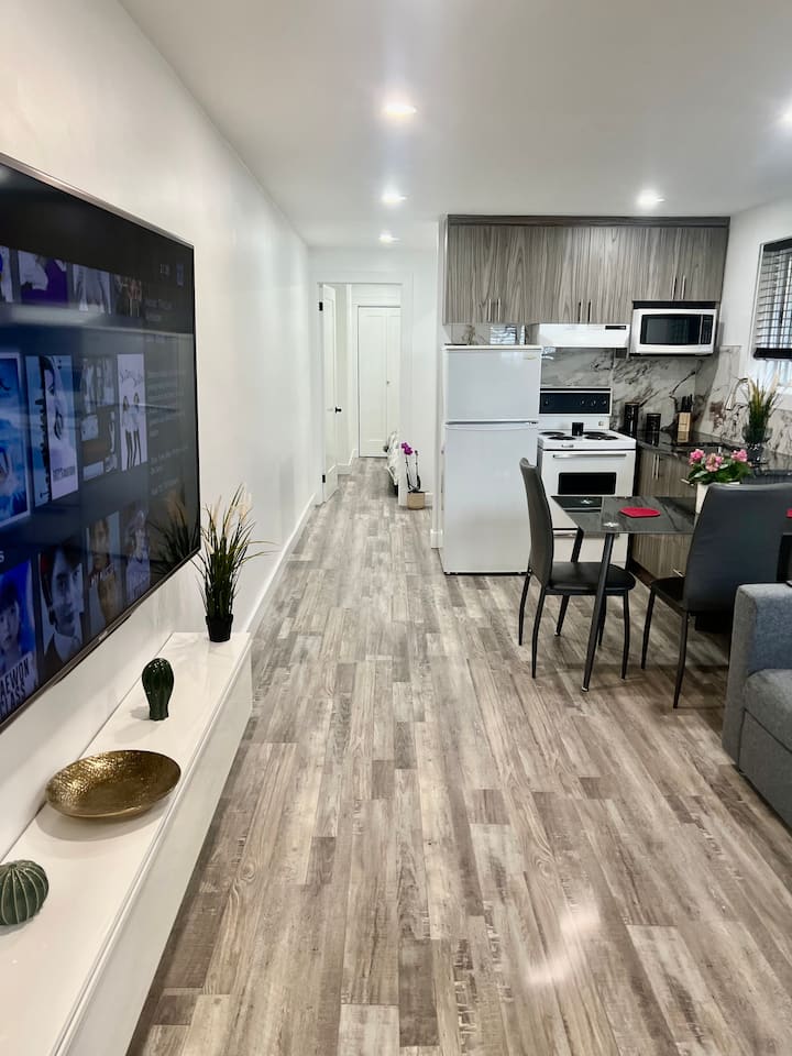 Lasalle Vacation Rentals & Homes Lasalle, Montreal, Canada Airbnb