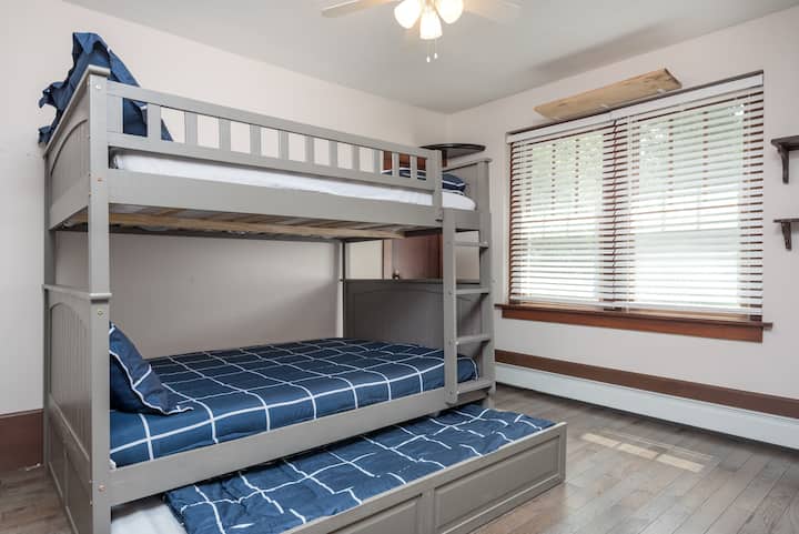 غرفة النوم 1