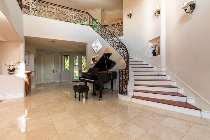 The Beverly Grand Villa @ Bel Air, Los Angeles gallery image 5